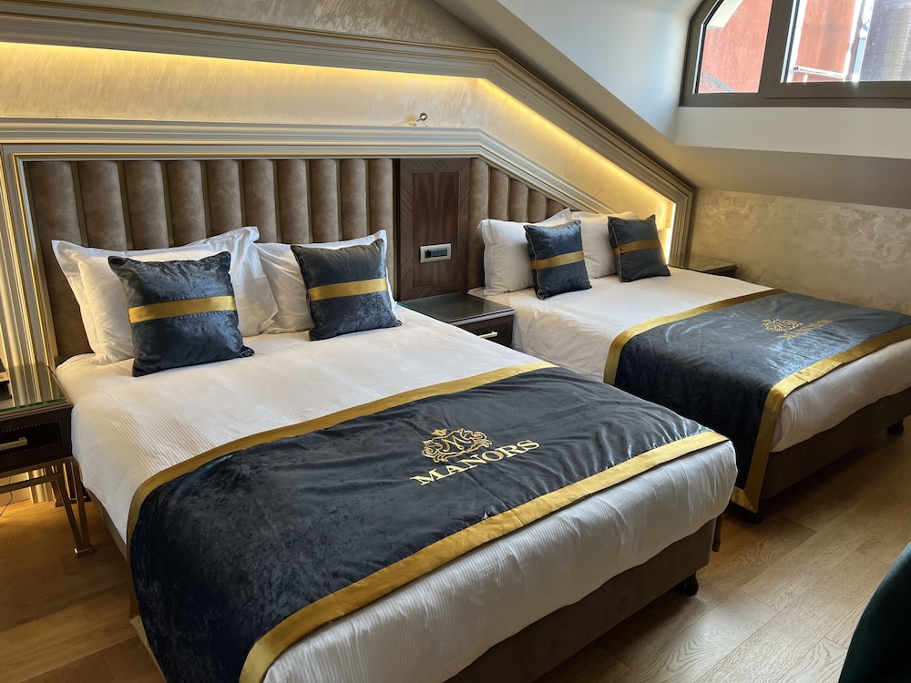 Deluxe Quadruple Room photo 2