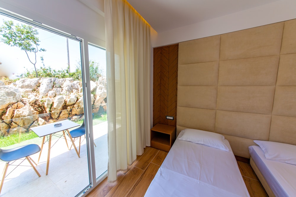 Double or Twin Room, Balcony