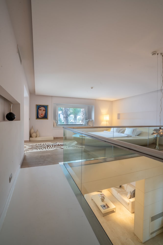 Duplex - Photo 4