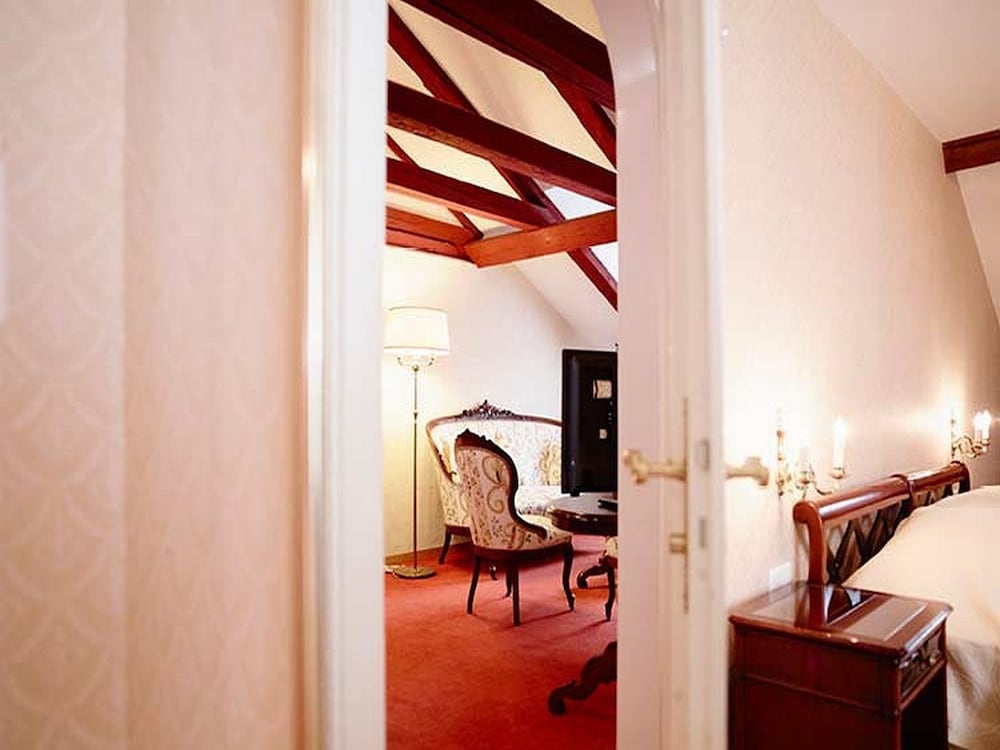 Classic Double Room, 1 Queen Bed - Photo 4