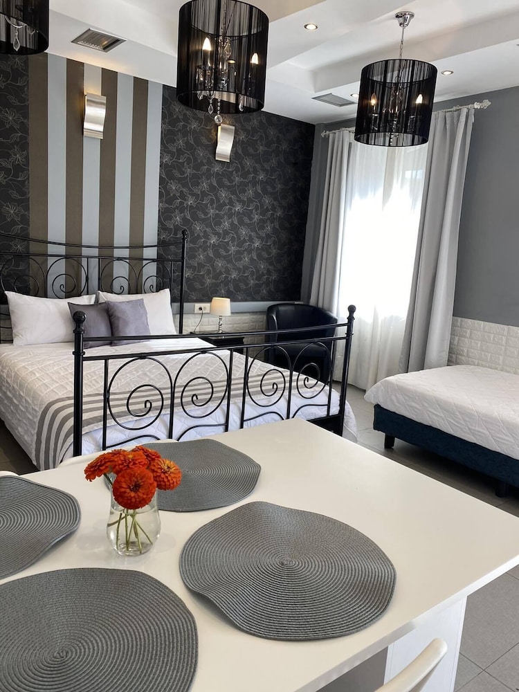 Panoramic Studio Suite, Terrace, Sea View