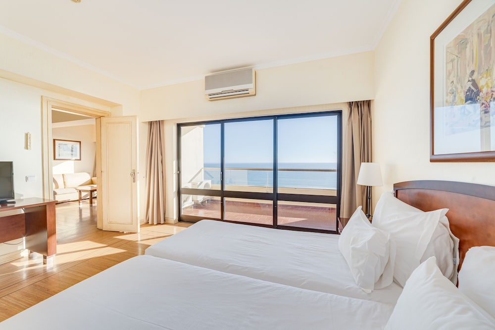 Family Suite with Sea View