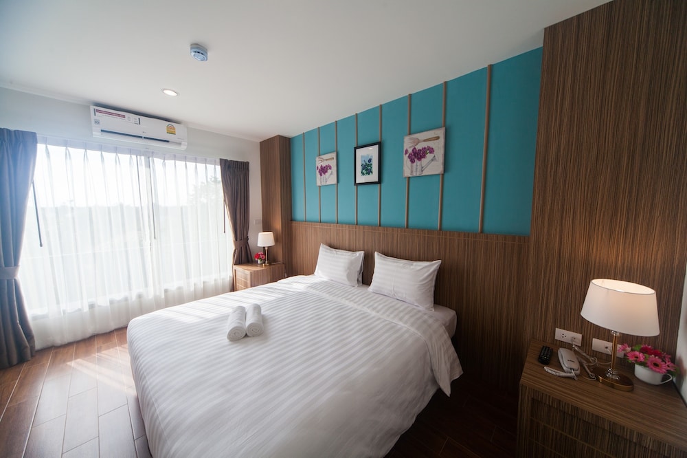 Standard Double Room photo 2