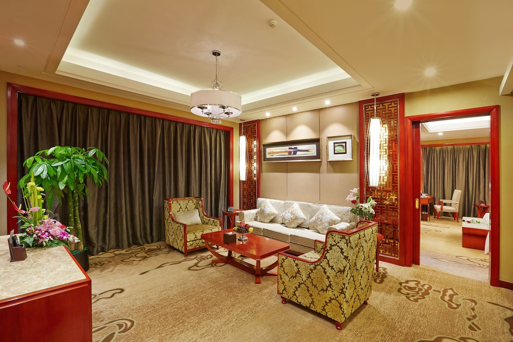 Superior Suite(Building A) photo 1