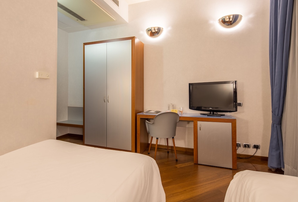 Superior Room, Multiple Beds