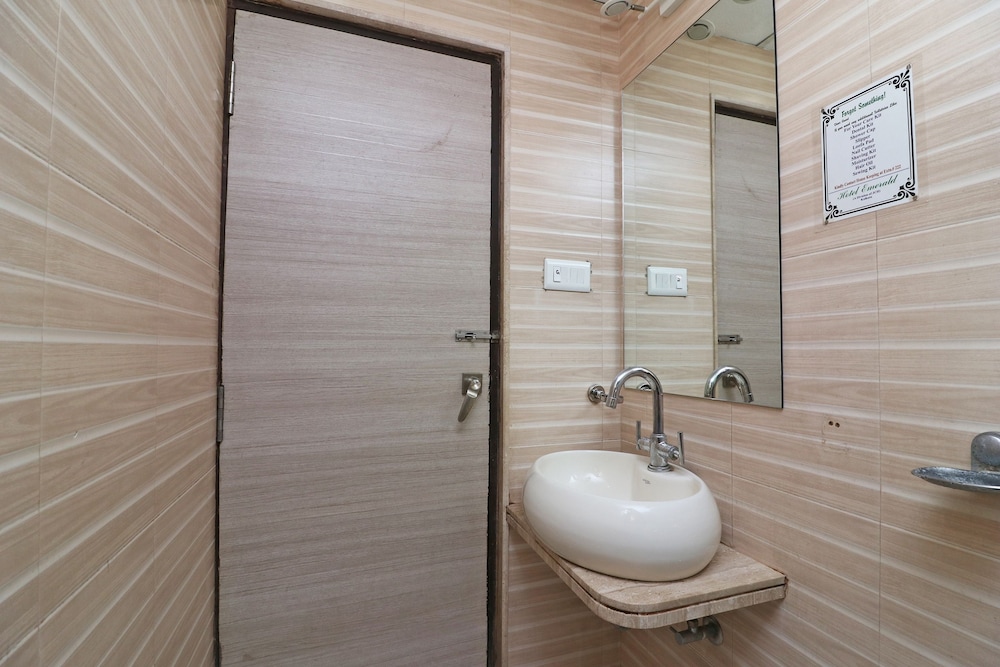 Double Or Twin Room photo 2