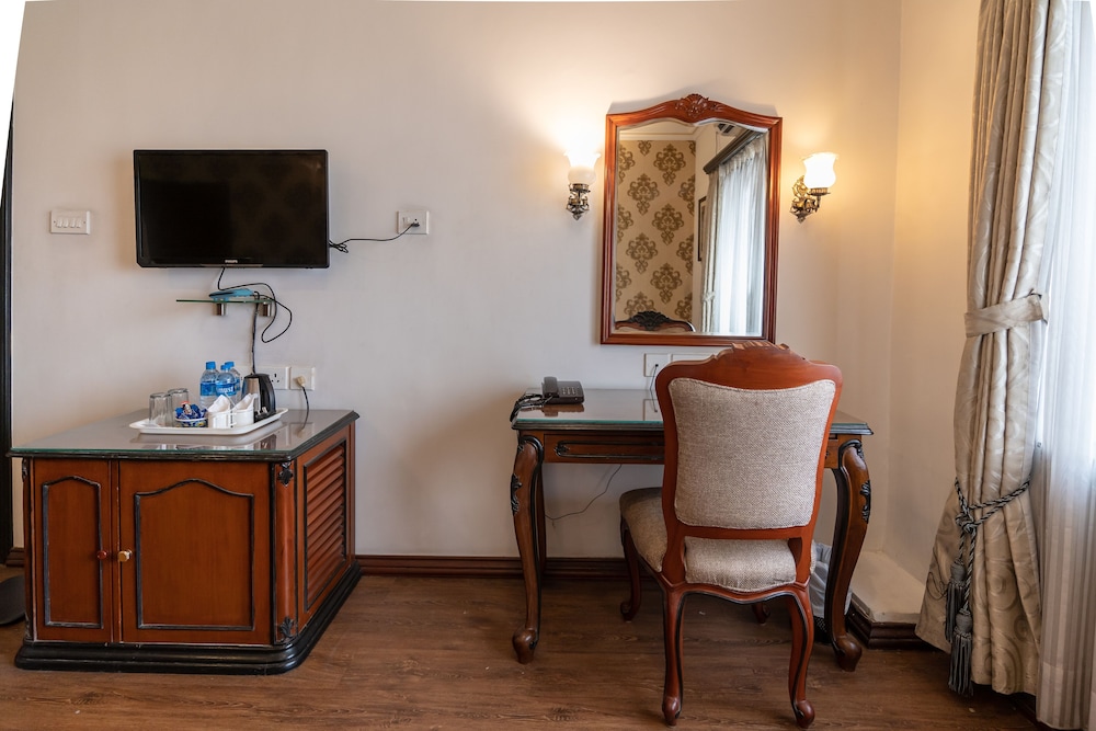 Heritage Room - Photo 10