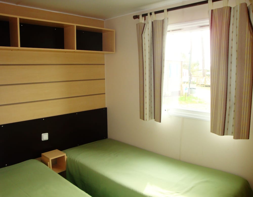 Bungalow, 2 Bedrooms (Loggia) photo 2