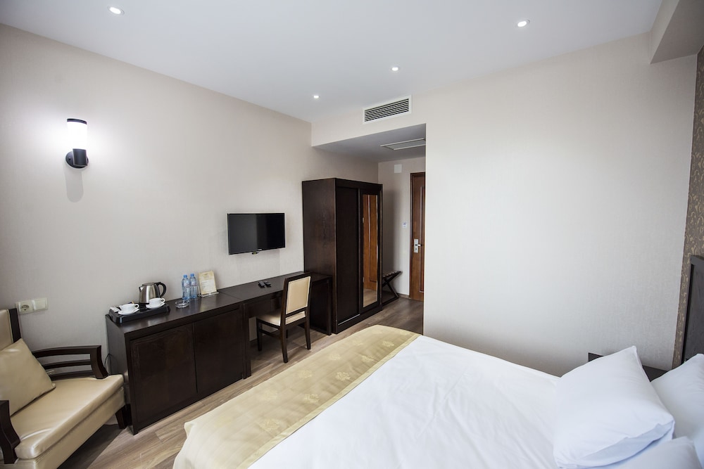 Economy Double Room - Ground Floor photo 2