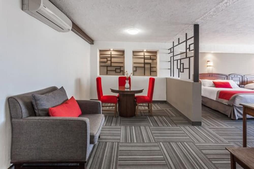 Junior Suite, 2 Double Beds, Non Smoking - Photo 6