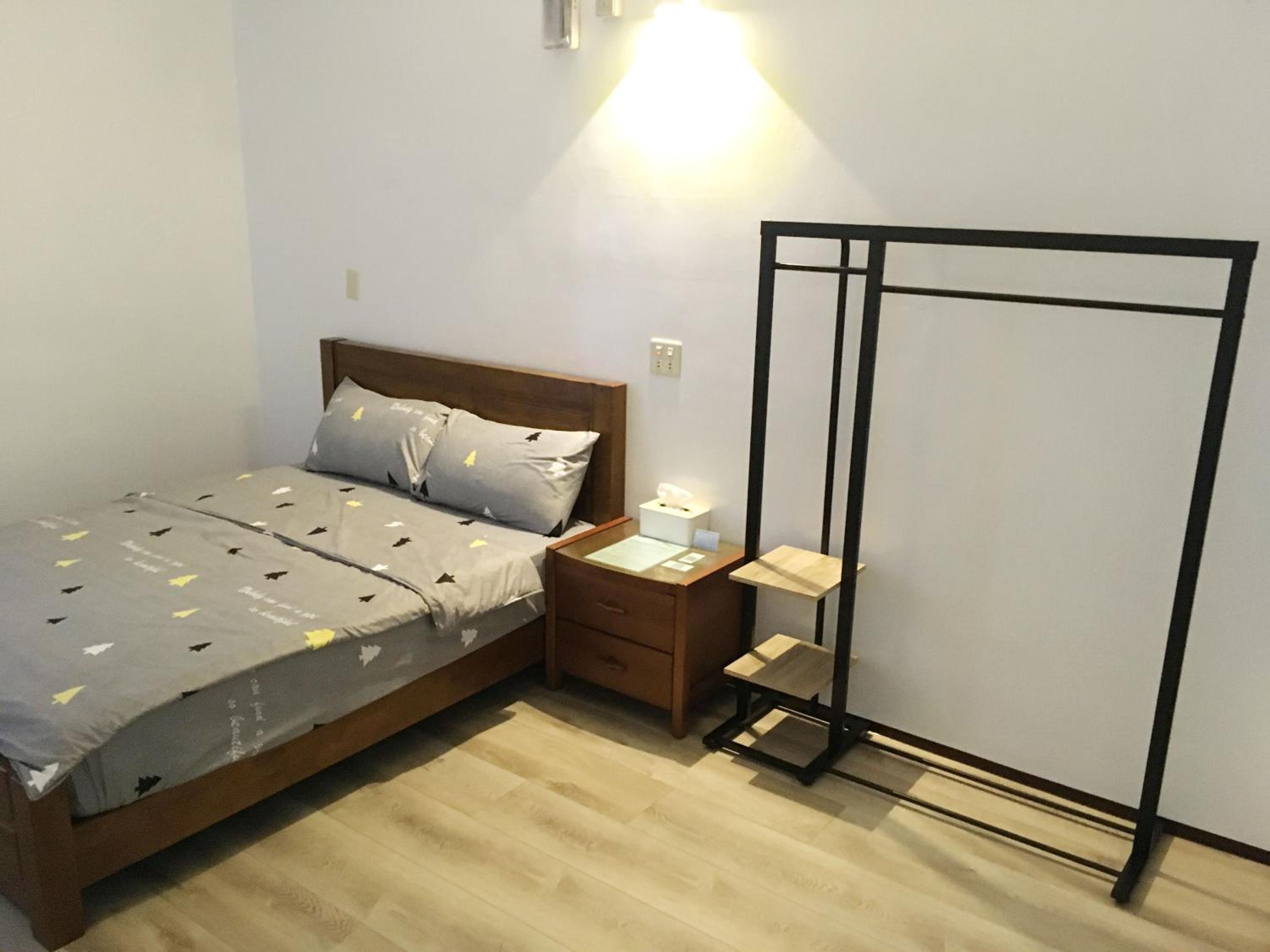 Standard Double Room - Photo 2