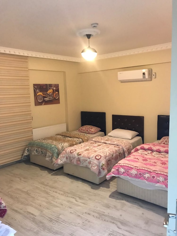 Standard Triple Room photo 1