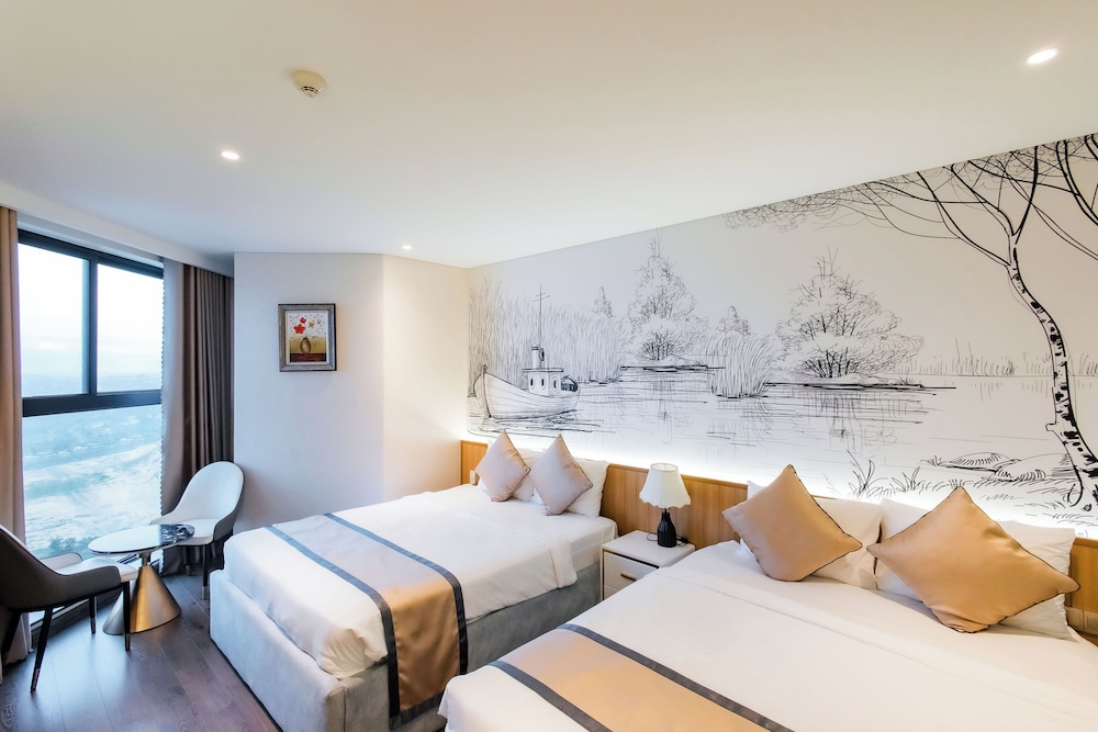 Premium Quadruple Room, Multiple Beds, Beach View, Sea Facing photo 3
