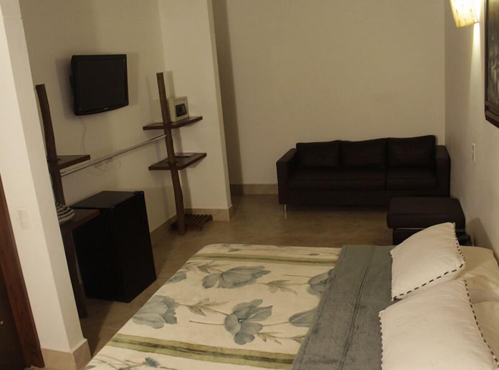 Executive Studio Suite, 1 Queen Bed photo 2
