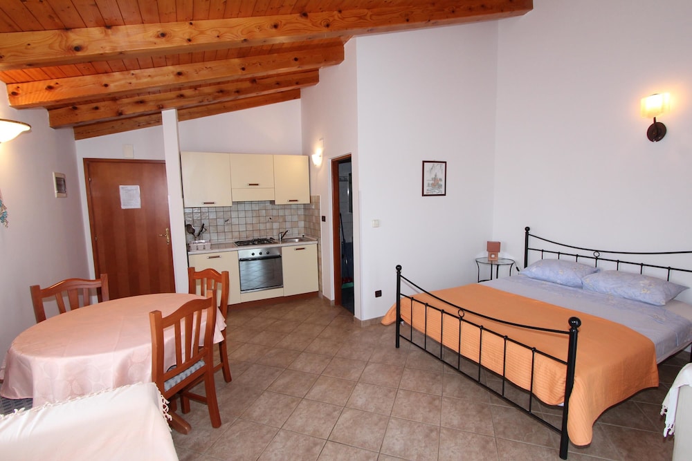 Studio Apartment, Second Floor