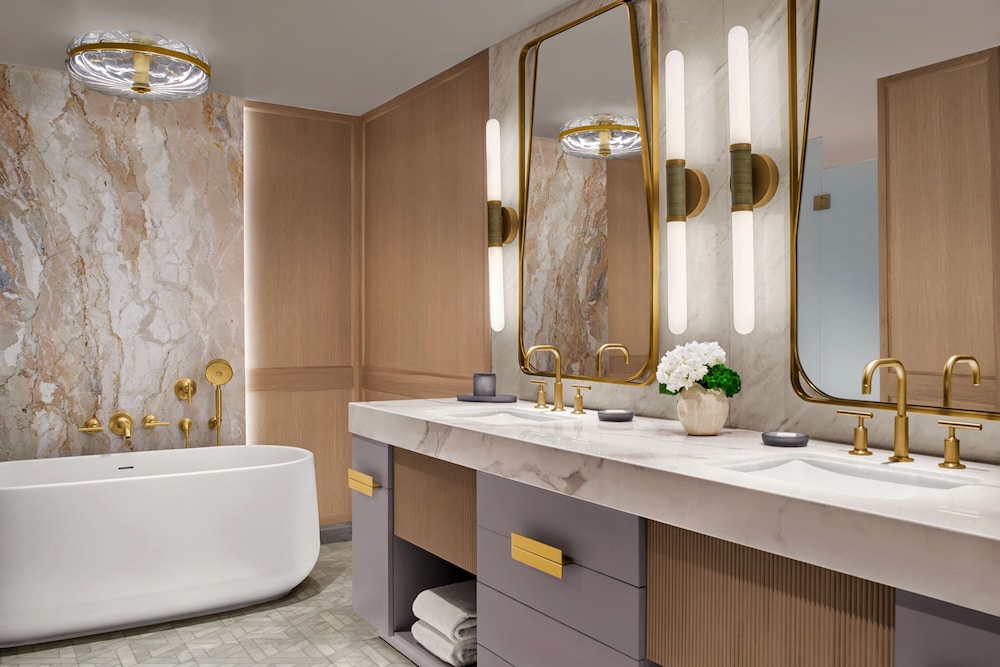 Presidential Suite, 1 Bedroom, Ocean Front, Club Access - Photo 4