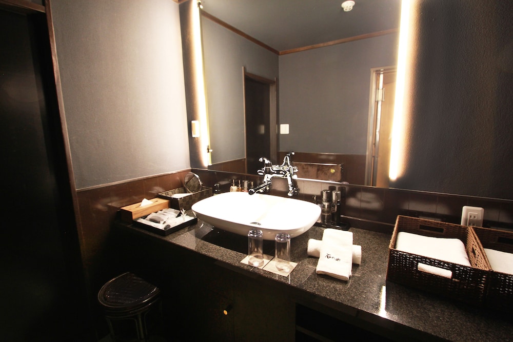 Two-beds Semi Suite with hot spring (3rd Floor) photo 3