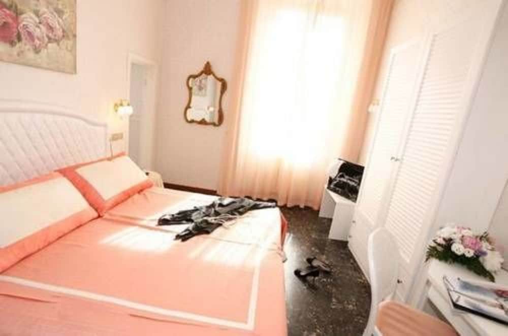 Junior Suite, 2 Bedrooms, Balcony