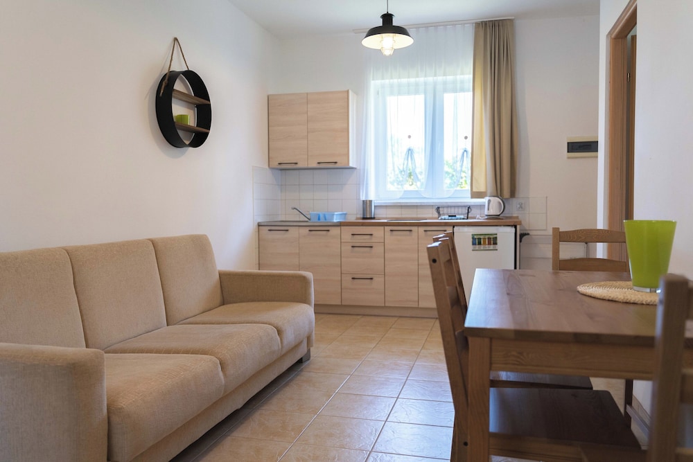 Classic Apartment, Garden View photo 1