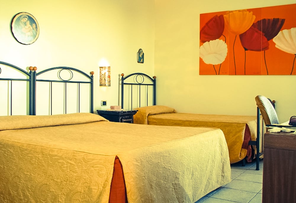 Superior Triple Room