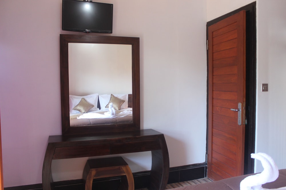 Superior Double Room (Air Cond) photo 2