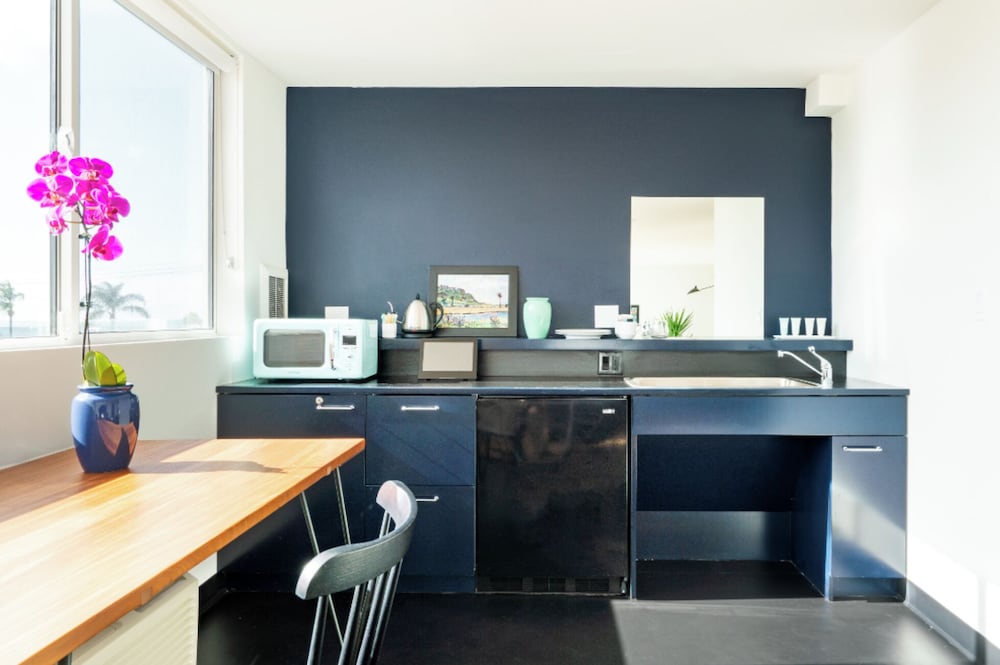 Standard Studio Suite - Photo 5