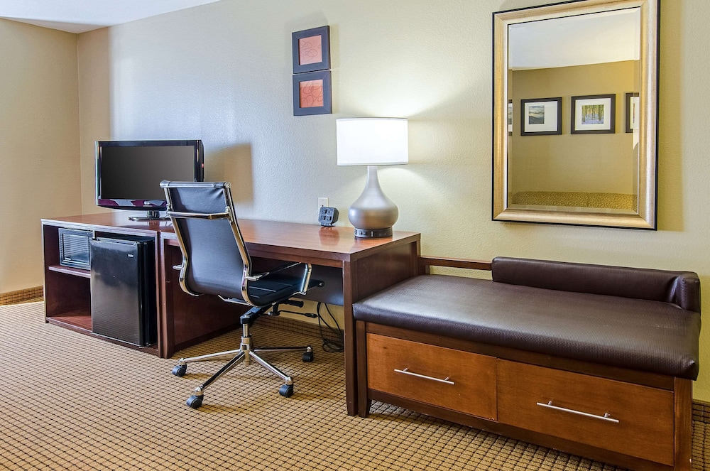 Suite, Non Smoking photo 3