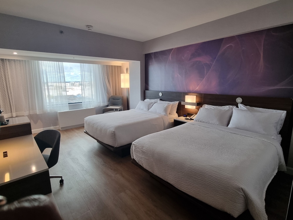 Standard Room, 2 Queen Beds - Photo 1
