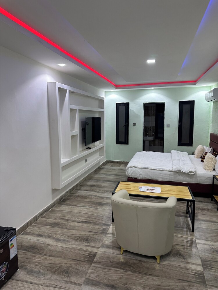 Premium Room