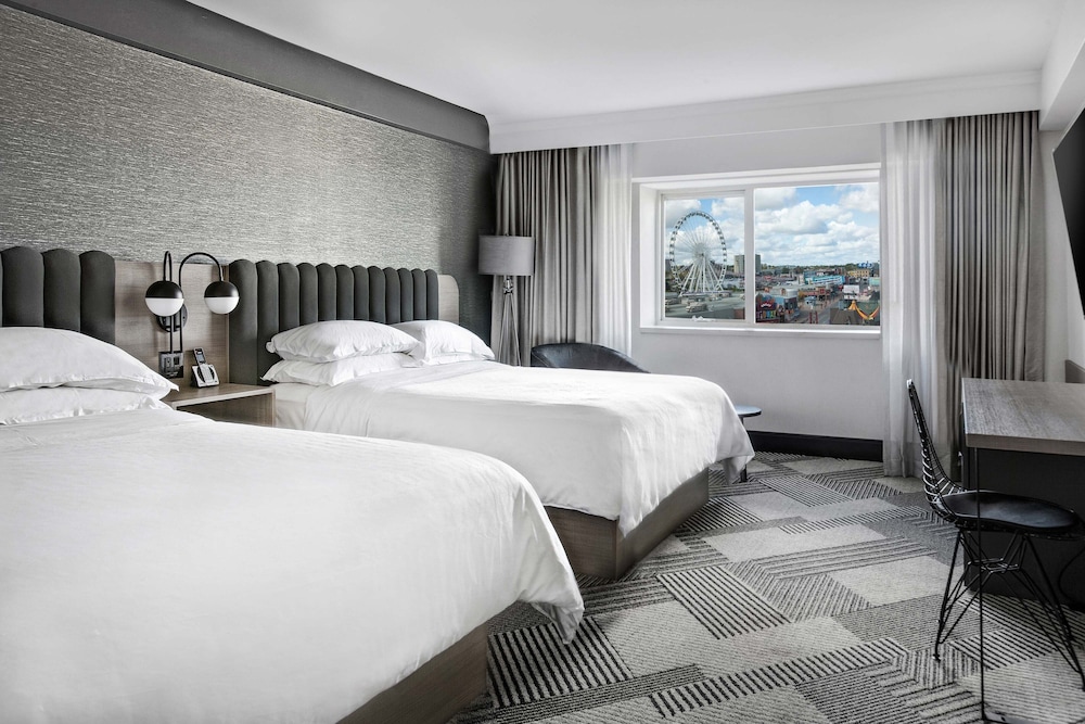 Room, 2 Queen Beds, Non Smoking