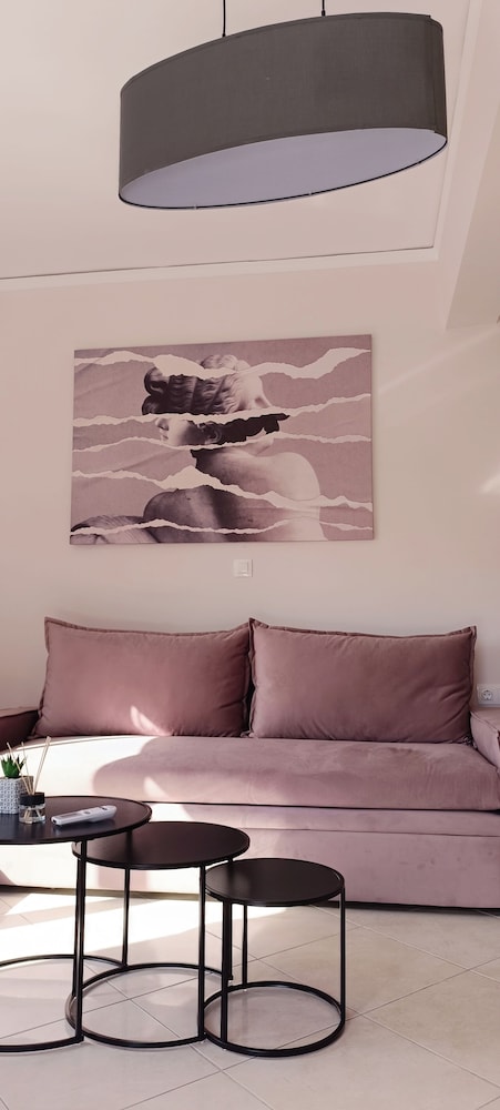 Romantic Suite, 1 King Bed with Sofa bed, Kitchen, Hill View