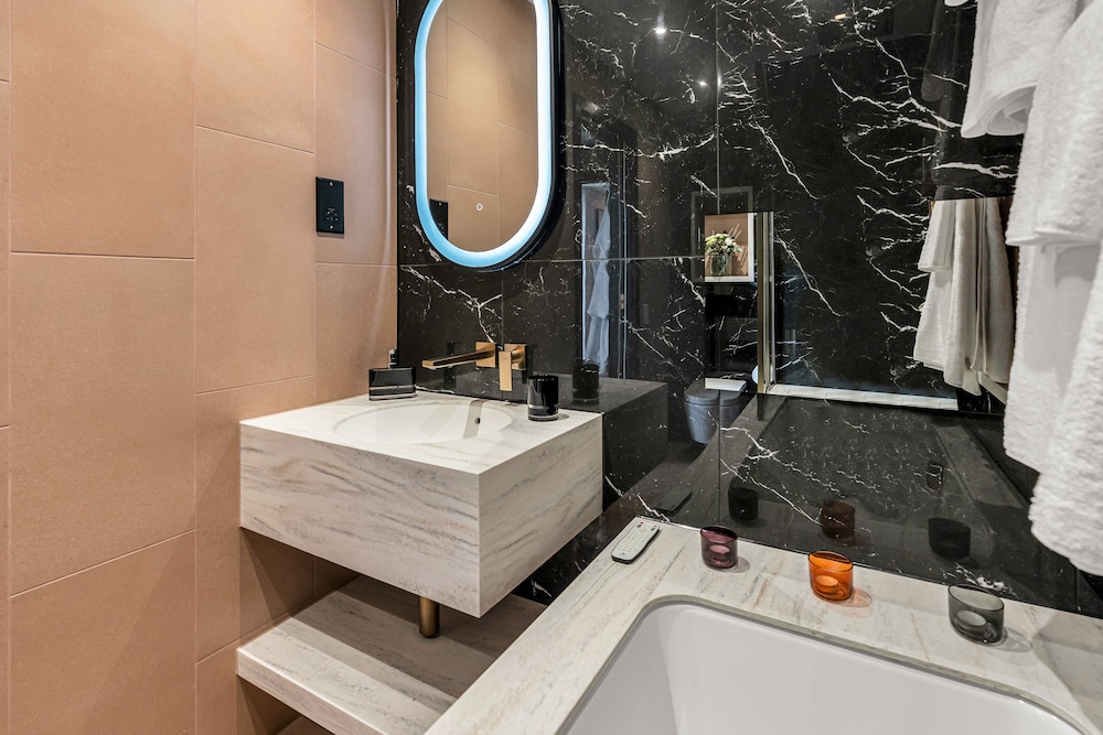 The Bonnie Suite - Photo 22
