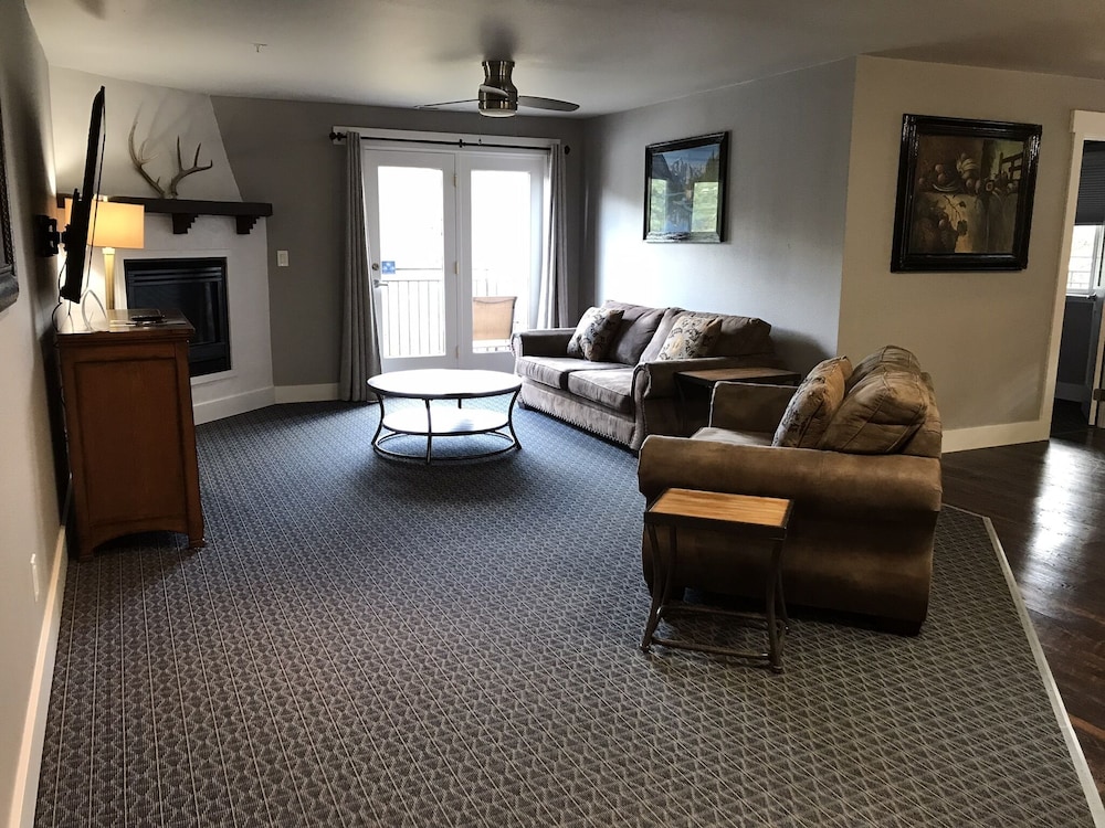 Suite photo 1