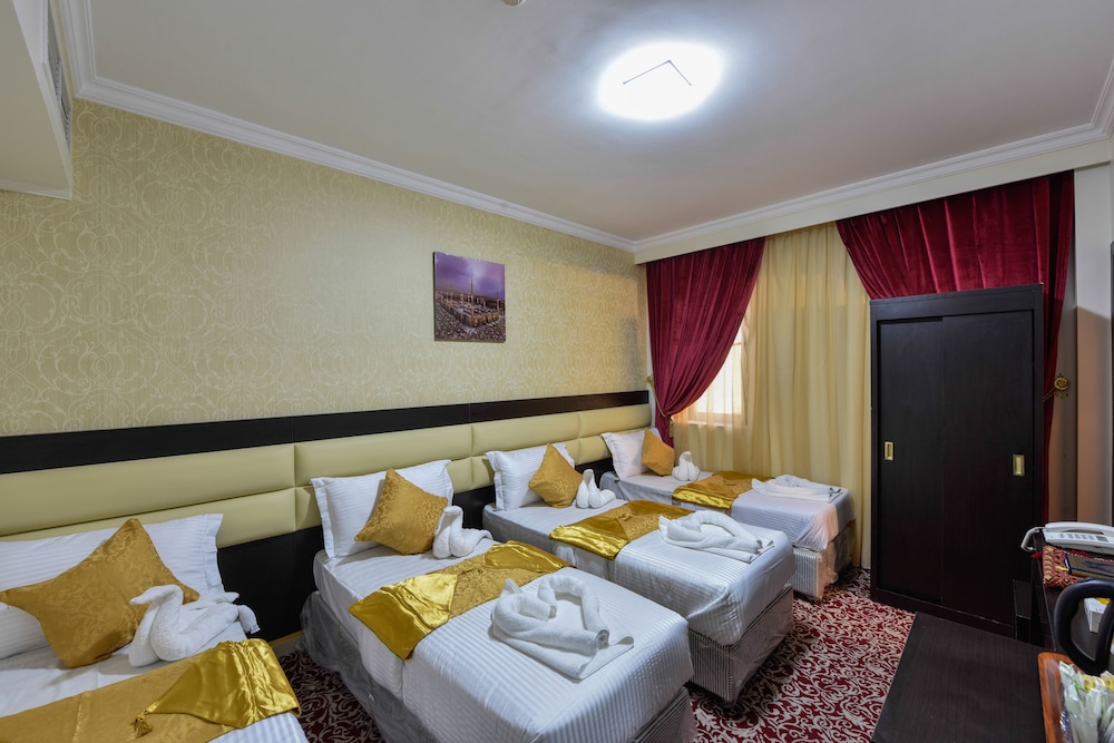 Quadruple Room photo 1