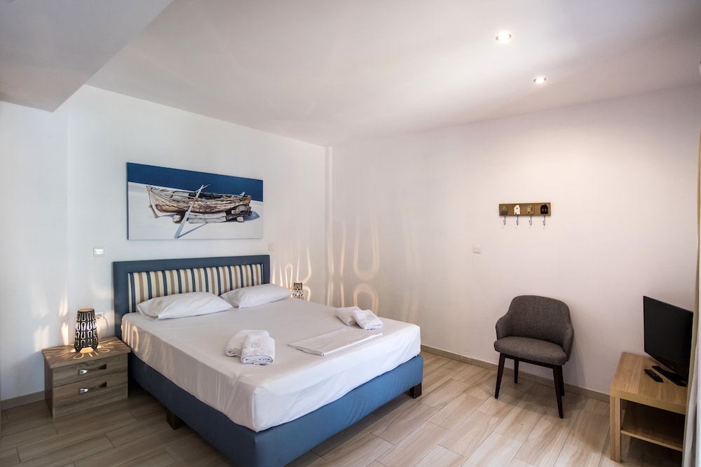 Room, Accessible photo 1