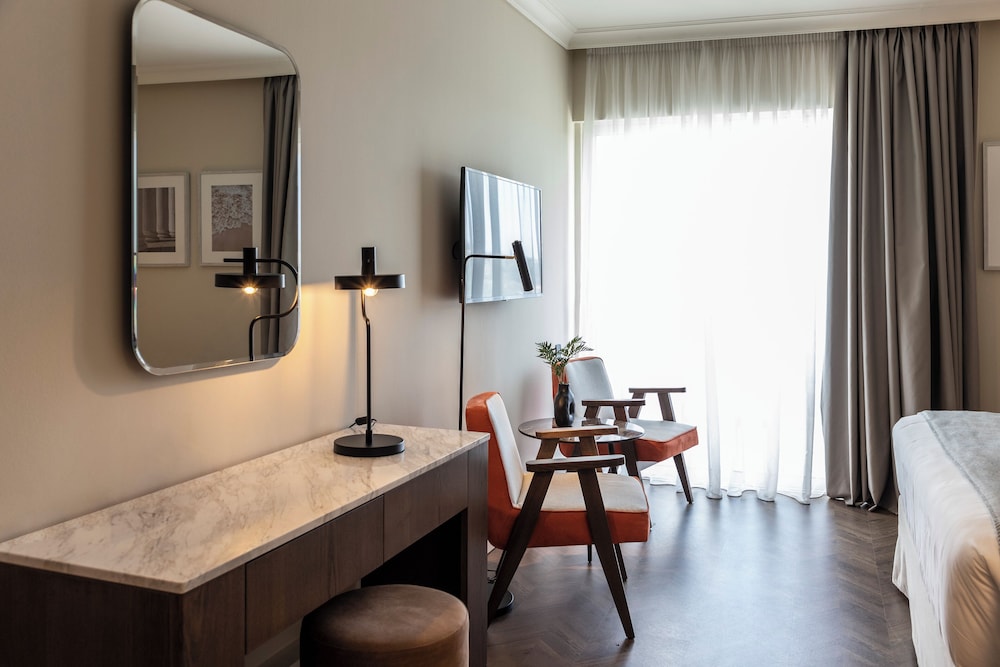 Superior Double Room (Side Sea view)
