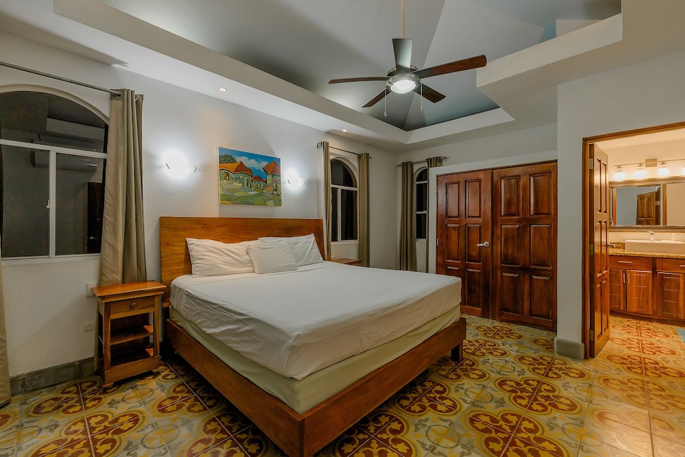 Family House, 3 Bedrooms, Courtyard View photo 1