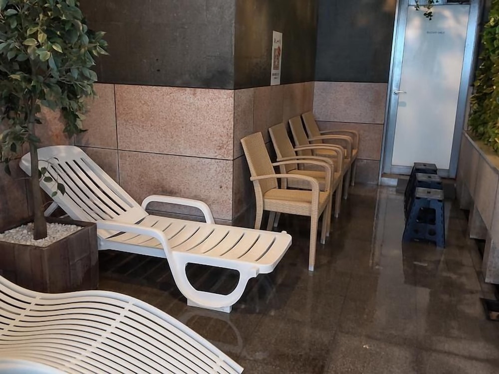 Special Offer – Two Standard Capsule Room for Male Guests photo 3