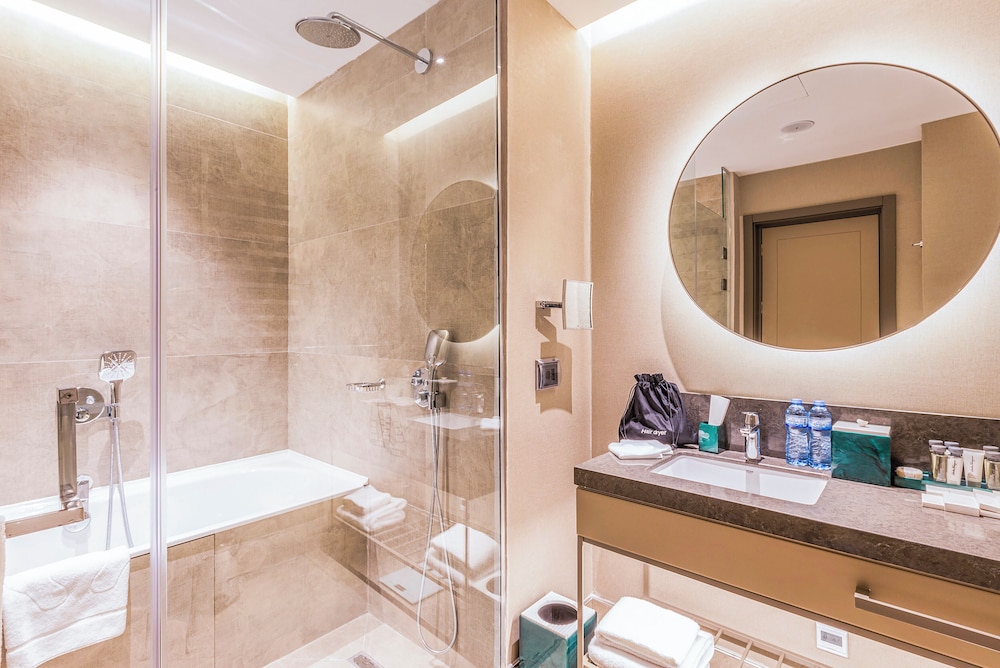 Room with Kitchenette - Photo 6