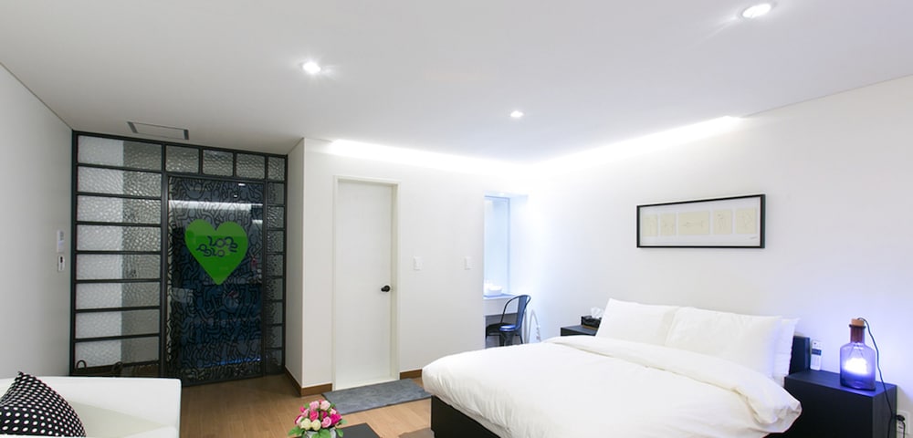 Room, 1 Bedroom (Naelim / Shim) - Photo 4