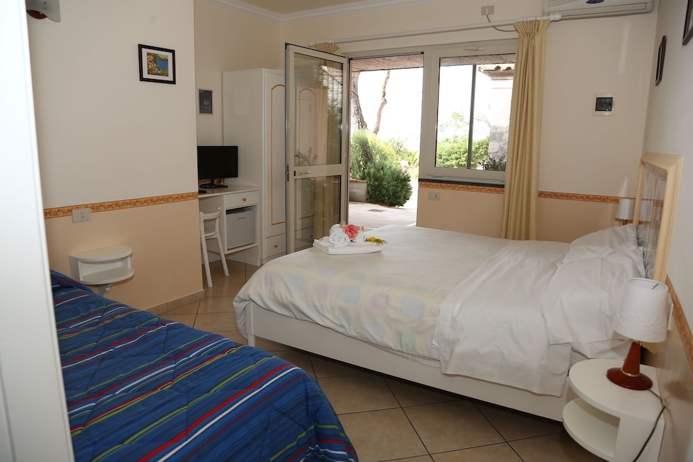 Triple Room, Sea View