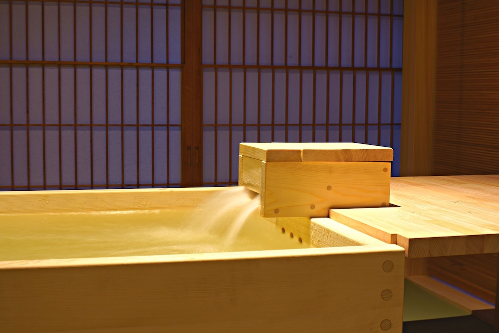 Suite Twin with Private Semi Outdoor Bath C, Non Smoking (Ages 13+ only, Stairs to access guestroom) photo 3