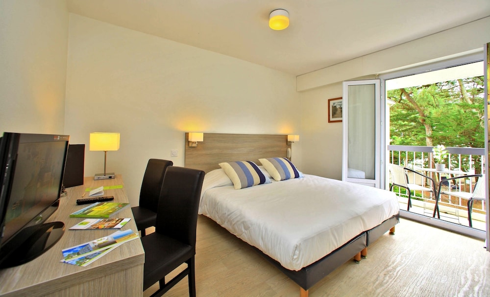 Comfort Double Room, Balcony - Photo 4