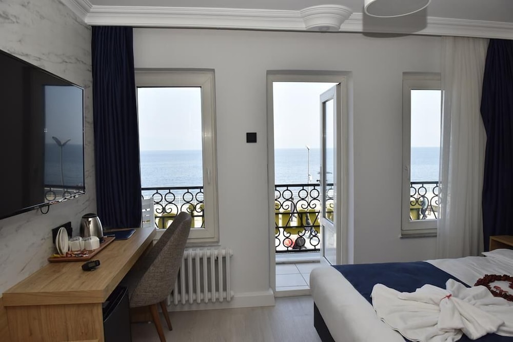 STANDARD SEA VIEW ROOM photo 2