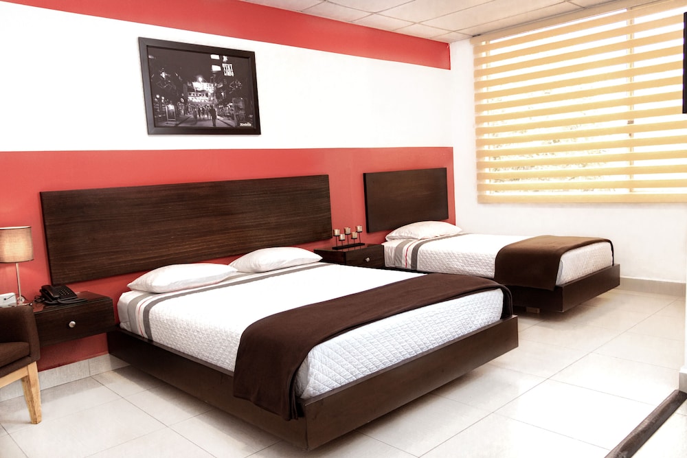 Basic Triple Room photo 2