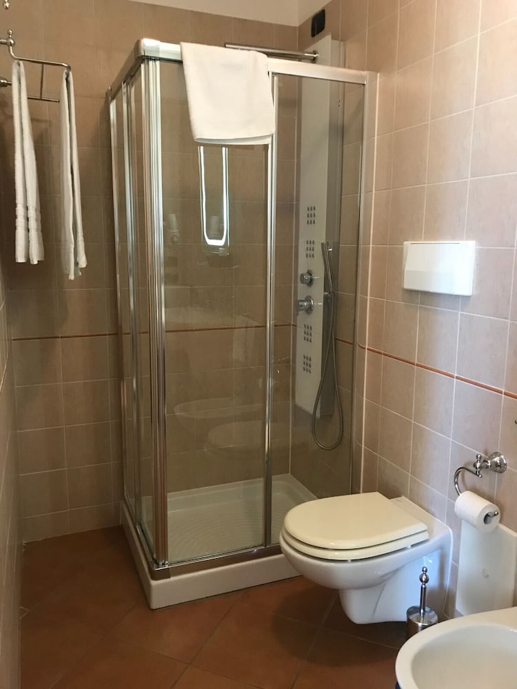 Triple Room - Photo 2
