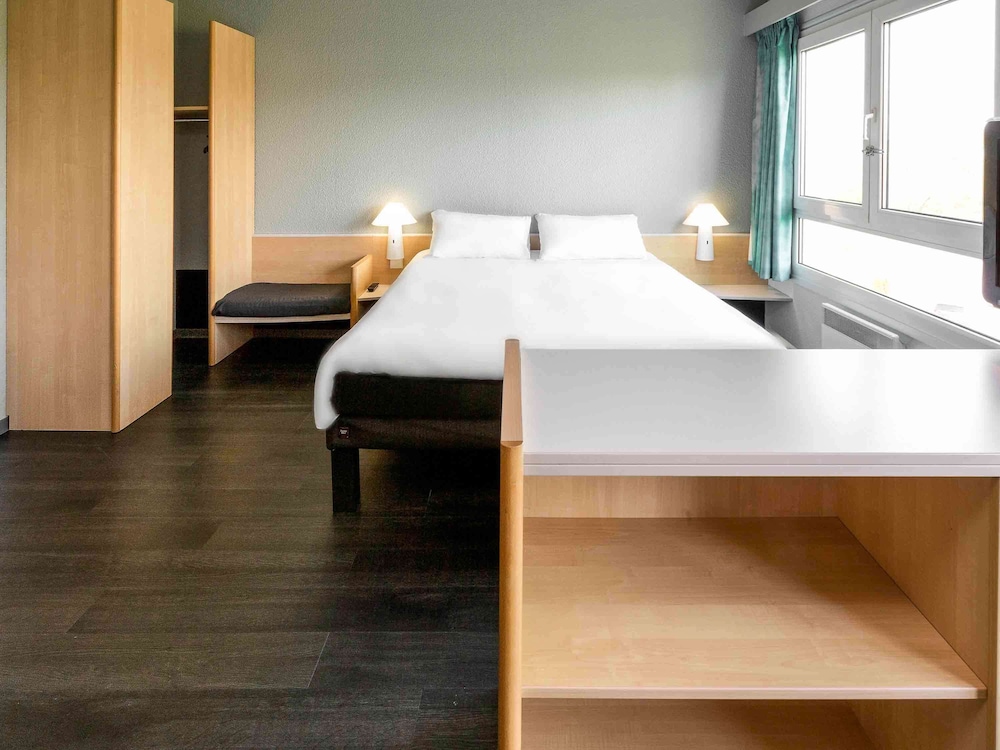 Standard Room, 1 Double Bed - Photo 5