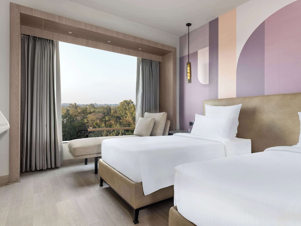 Classic Room, 2 Twin Beds photo 3
