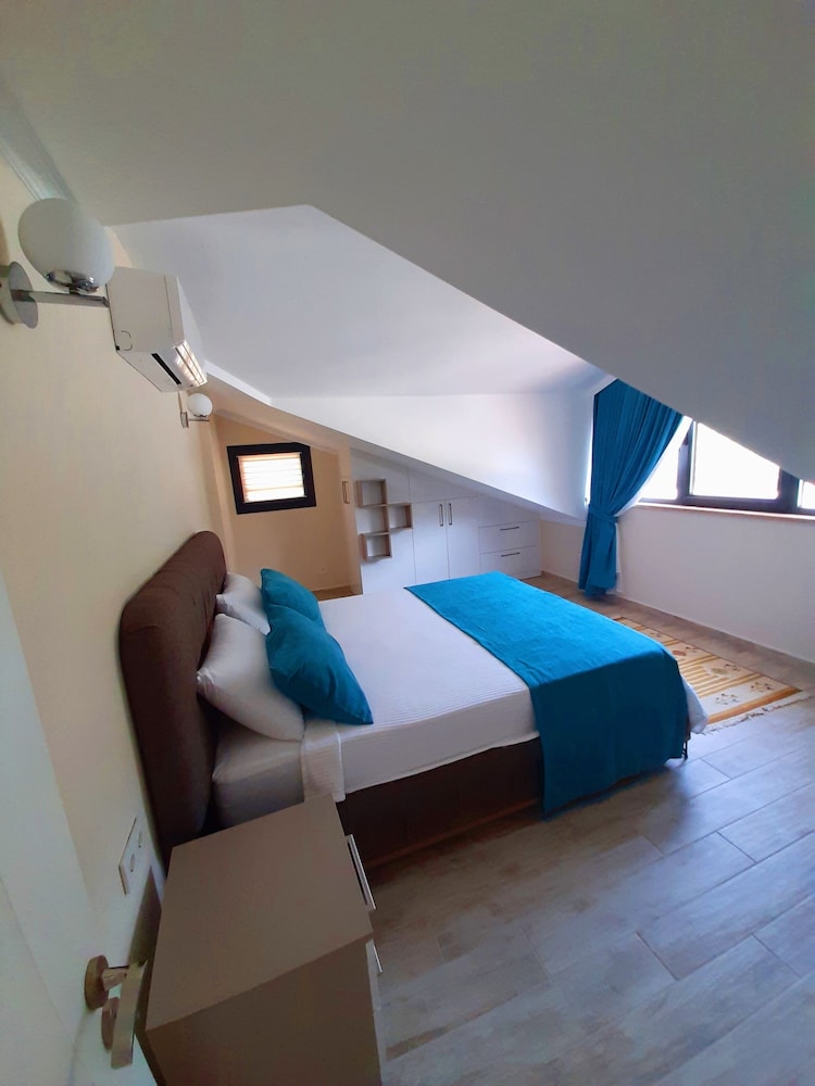 Family Duplex photo 2