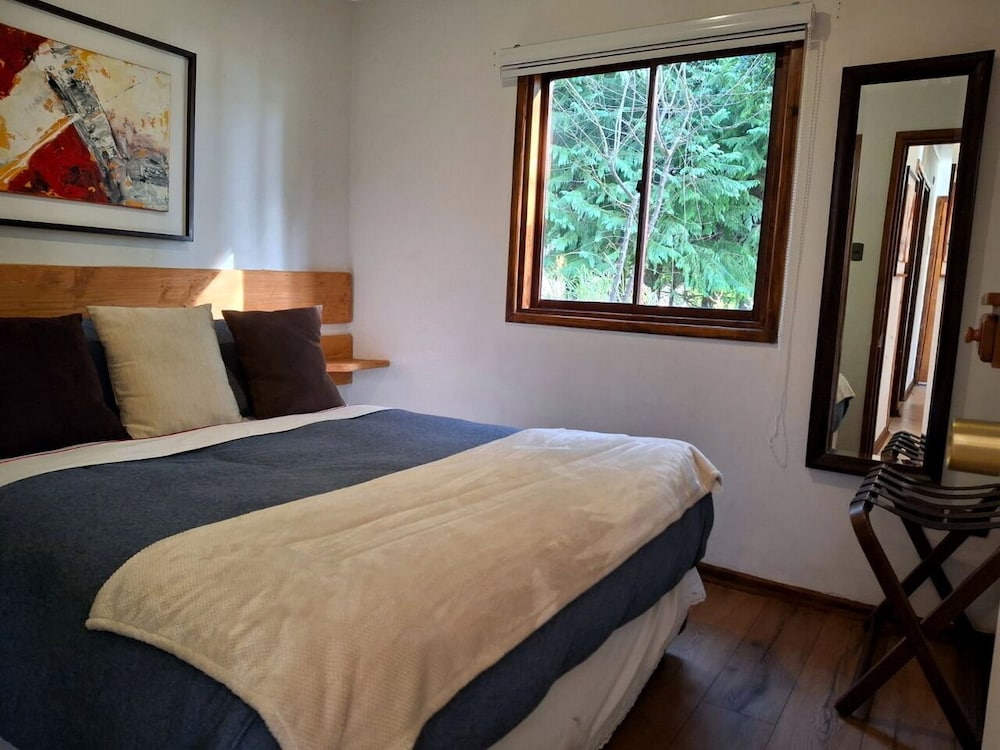 Standard Cabin, Lake View photo 1